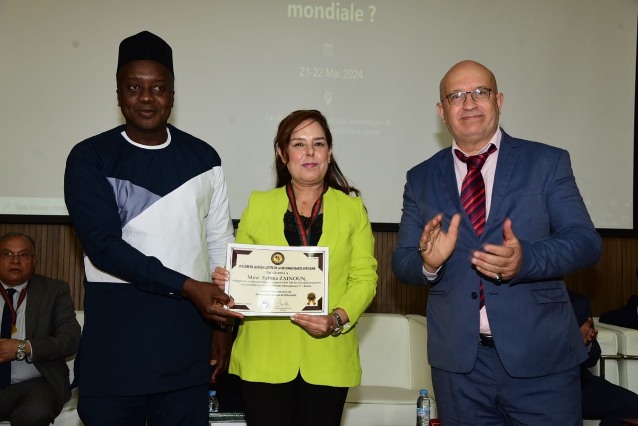 تكريم كفاءات من جامعة محمد الخامس بالرباط من طرق مؤسسة الجائزة الإفريقية